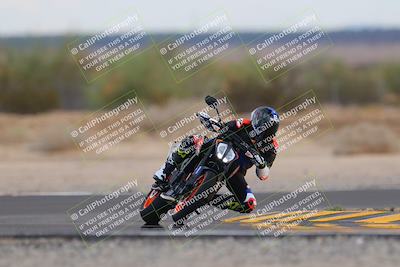 media/Sep-11-2022-SoCal Trackdays (Sun) [[81b7e951af]]/Turn 7 (1145am)/